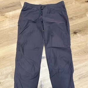 Eddie Bauer Cargo  Pants Women’s  10 Gray Drawstring Pockets